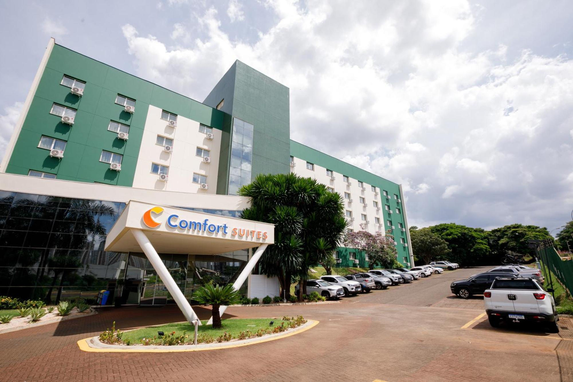 Comfort Suites Londrina Exterior foto